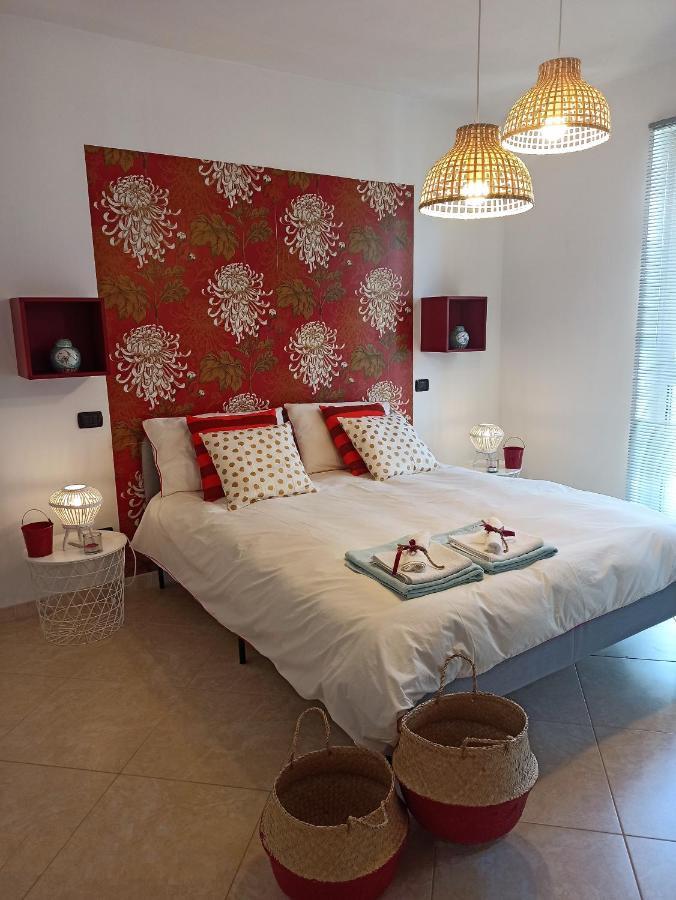 Fara One Apartment Bari Bagian luar foto