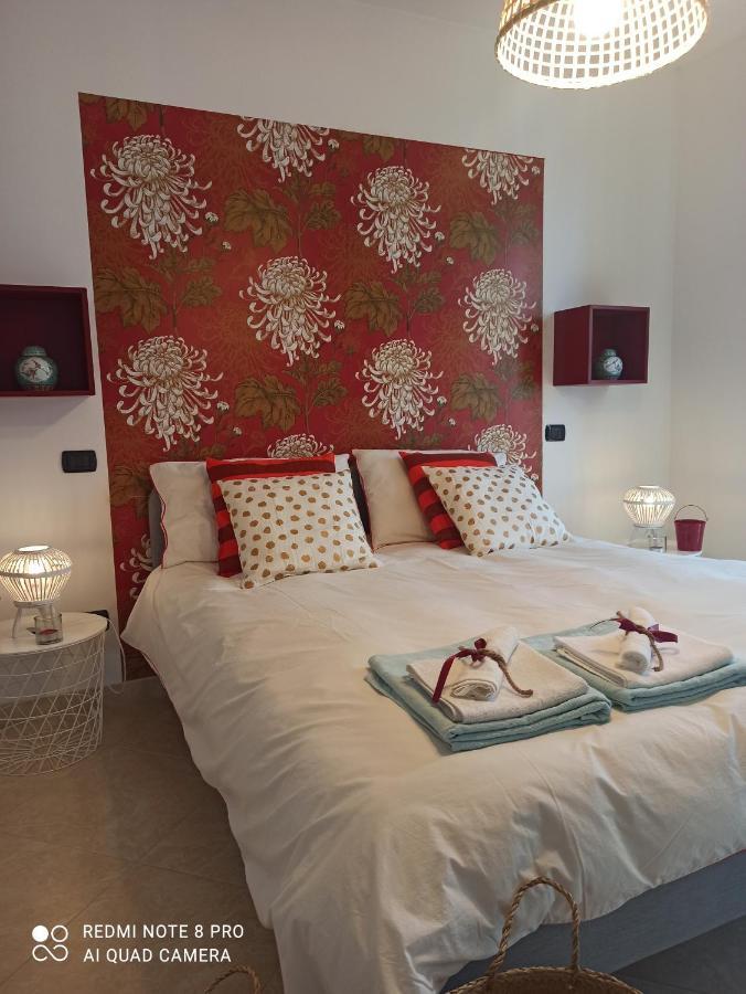 Fara One Apartment Bari Bagian luar foto