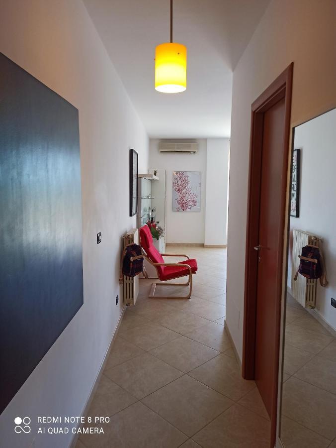 Fara One Apartment Bari Bagian luar foto